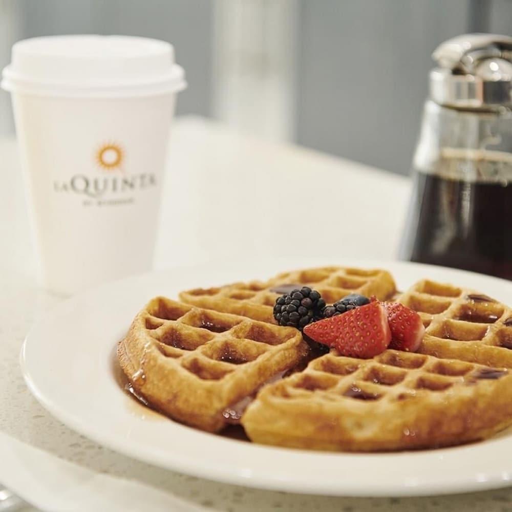 La Quinta By Wyndham Danbury Hotell Eksteriør bilde