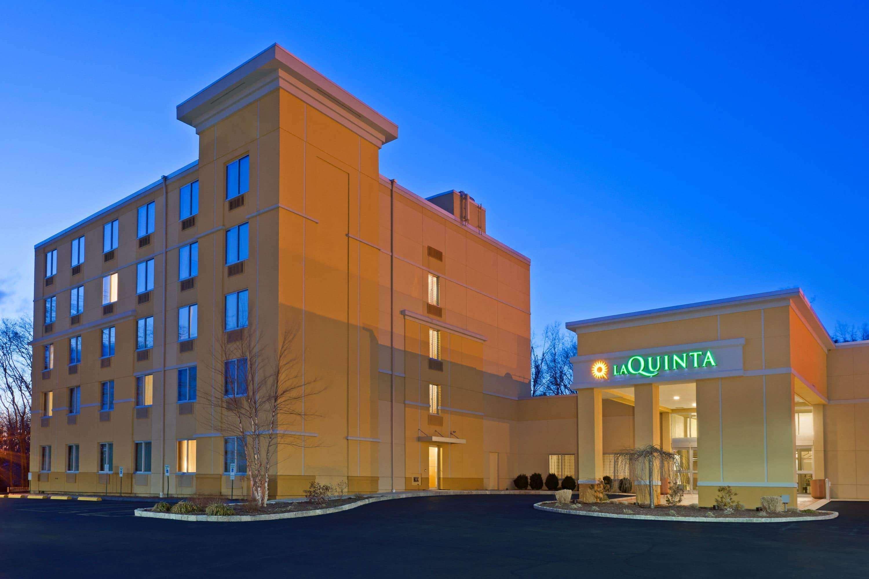 La Quinta By Wyndham Danbury Hotell Eksteriør bilde