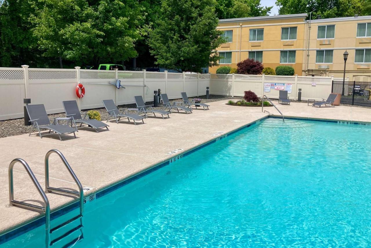 La Quinta By Wyndham Danbury Hotell Eksteriør bilde
